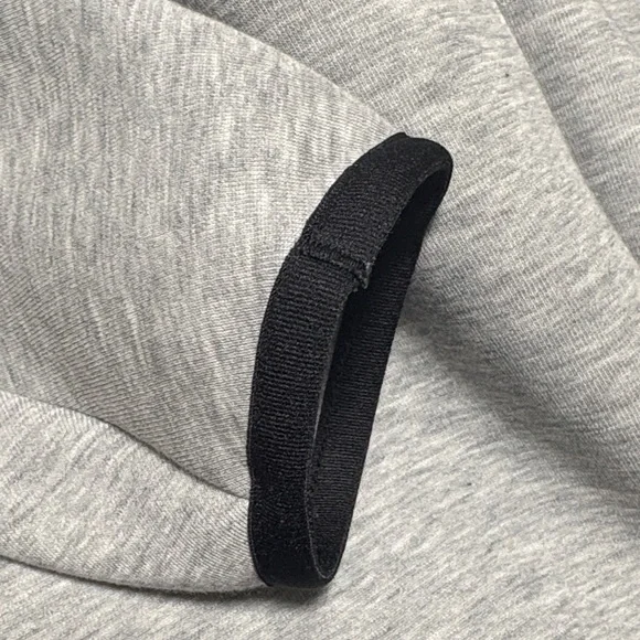 Nike Men's tech Gray Jacket - Picture 2 of 4